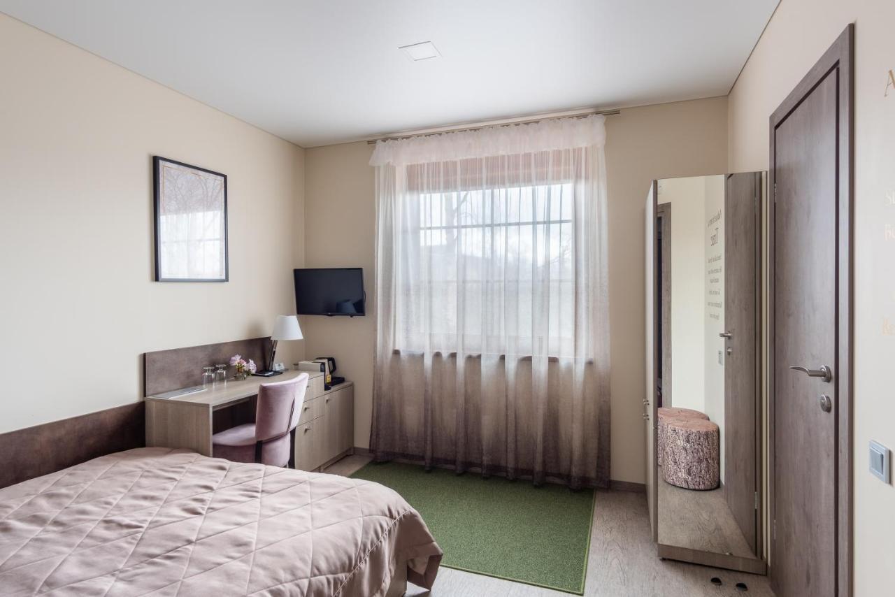 Lavender Inn Guest House Viesvenai Εξωτερικό φωτογραφία