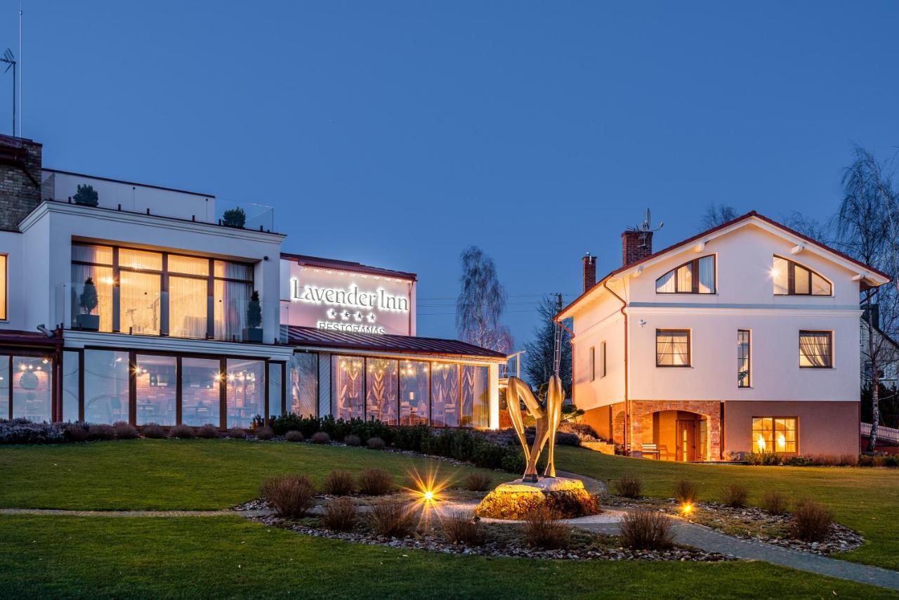 Lavender Inn Guest House Viesvenai Εξωτερικό φωτογραφία