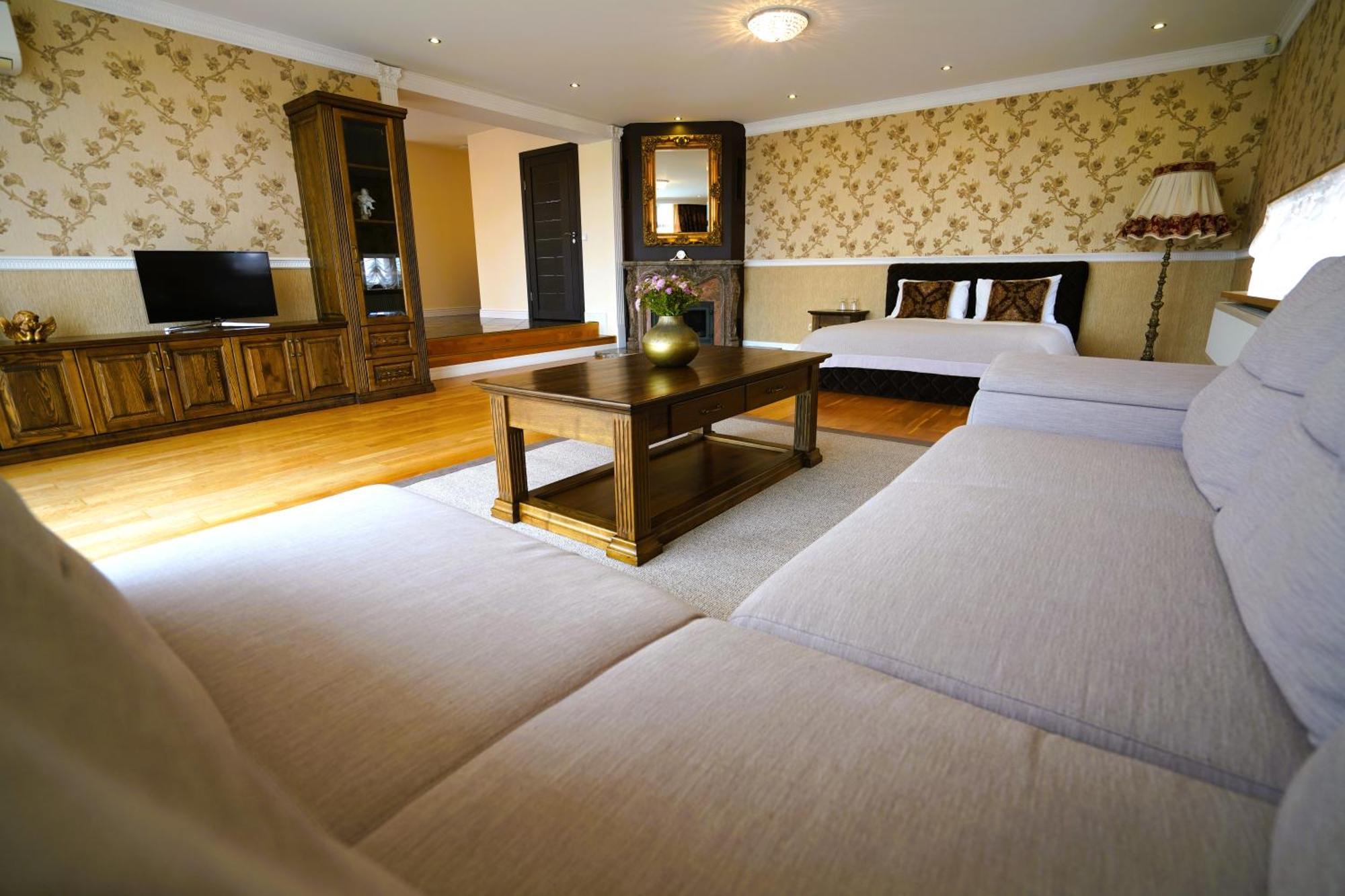 Lavender Inn Guest House Viesvenai Δωμάτιο φωτογραφία