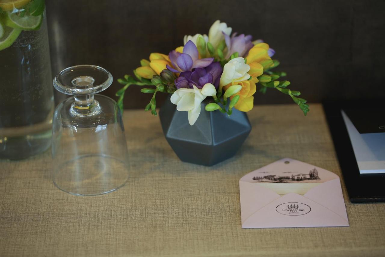 Lavender Inn Guest House Viesvenai Εξωτερικό φωτογραφία